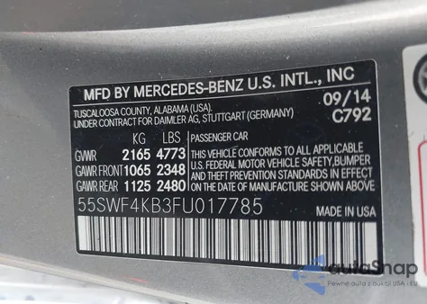 2015 Mercedes-Benz C 300 4Matic/Luxury 4Matic/Sport 4Matic z USA, uszkodzony, nr VIN 55SWF4KB3FU017785